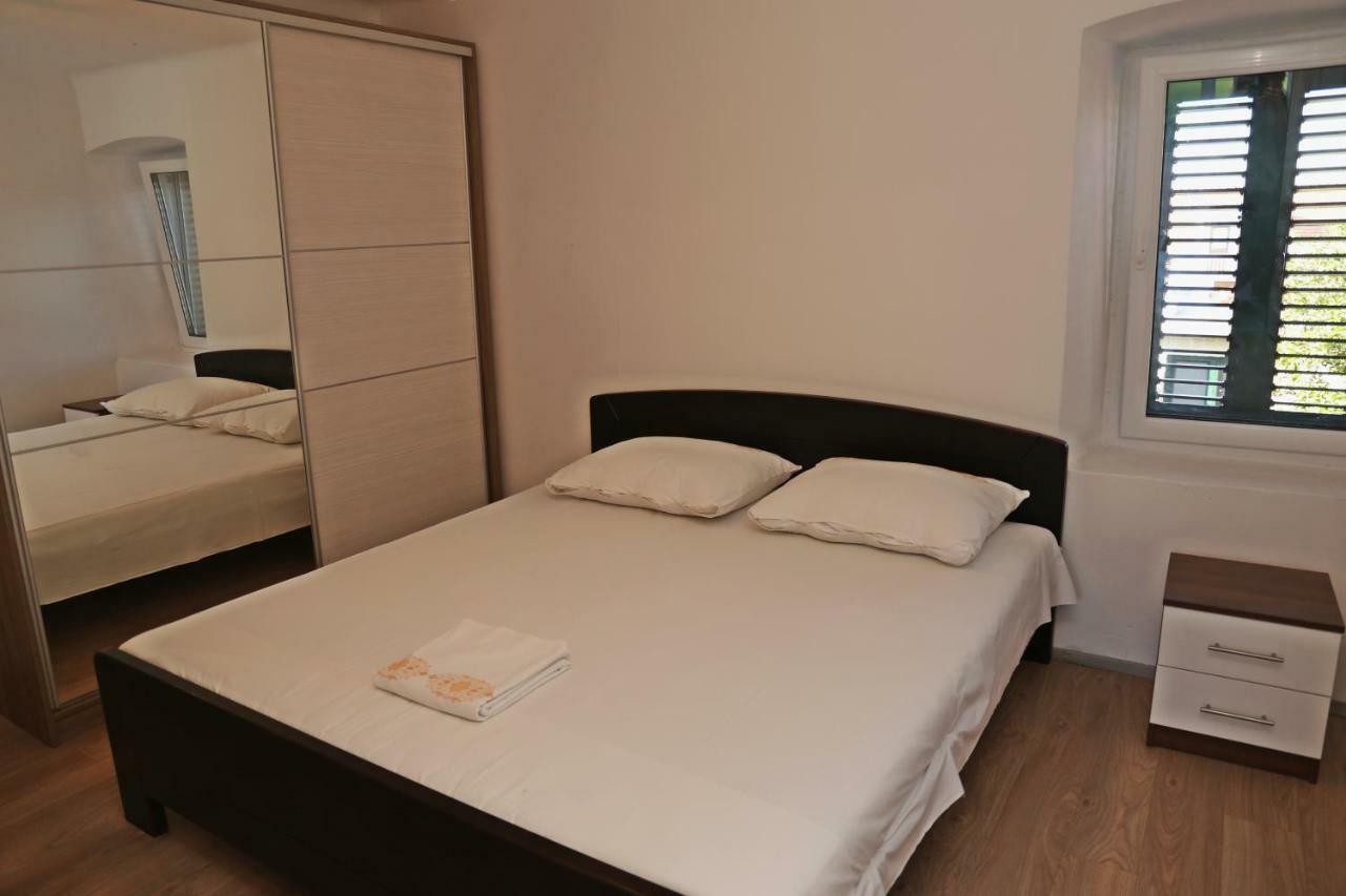 Nasa Beautiful Hause For Vecation Hotel Lumbarda Buitenkant foto